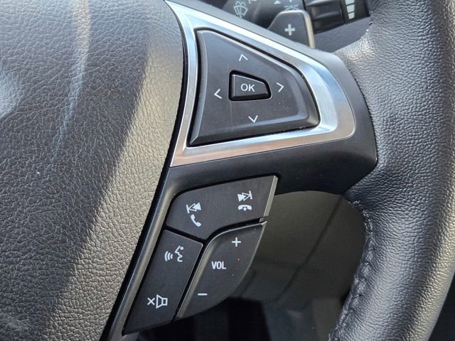 Certified 2023 Ford Edge Titanium w/ Class II Trailer Tow Package image 18