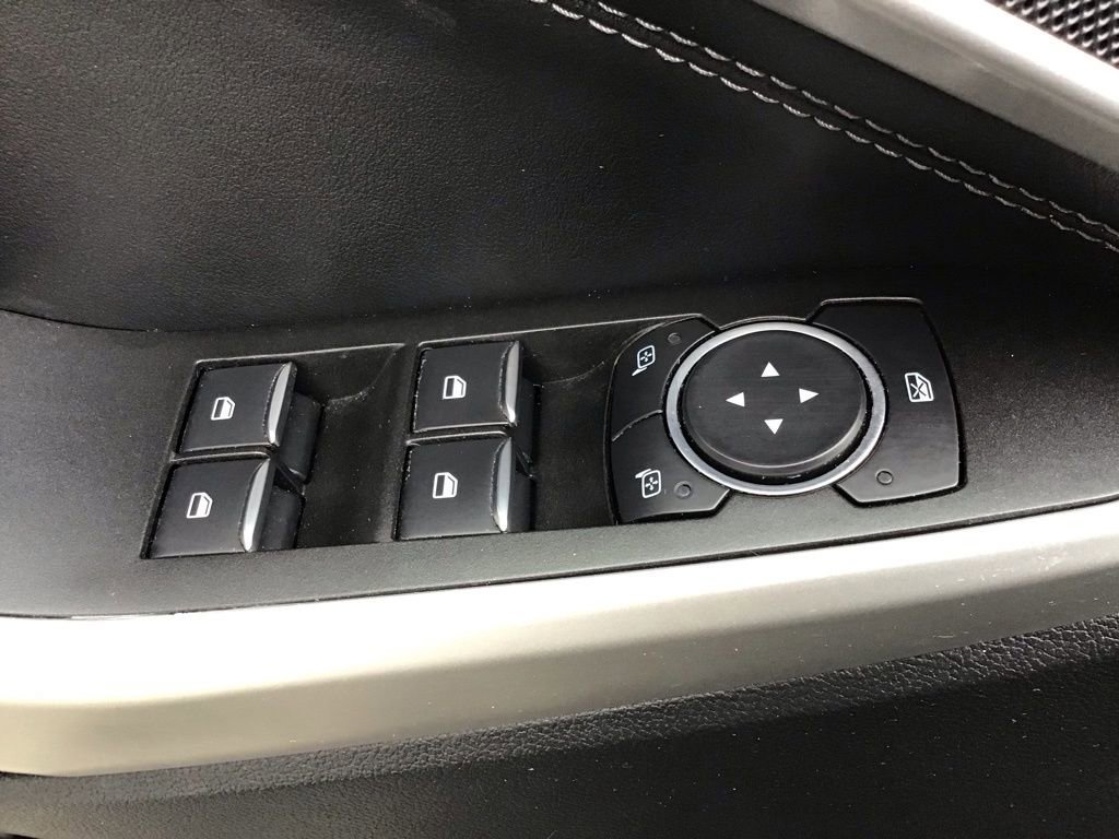 Certified 2022 Ford Explorer XLT w/ Equipment Group 202A image 22