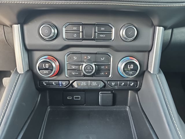Used 2023 GMC Yukon SLT RWD image 28