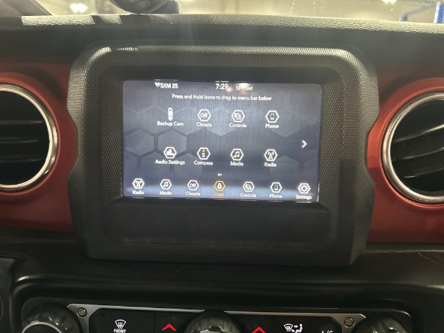 Used 2021 Jeep Wrangler Unlimited Rubicon w/ Dual Top Group AWD/4WD image 24