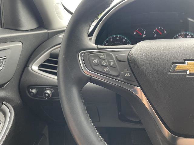 Used 2025 Chevrolet Malibu RS FWD image 13