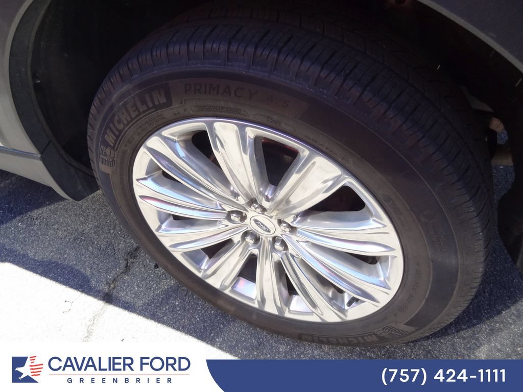 Certified 2023 Ford Explorer Limited w/ Equipment Group 301A AWD/4WD image 21