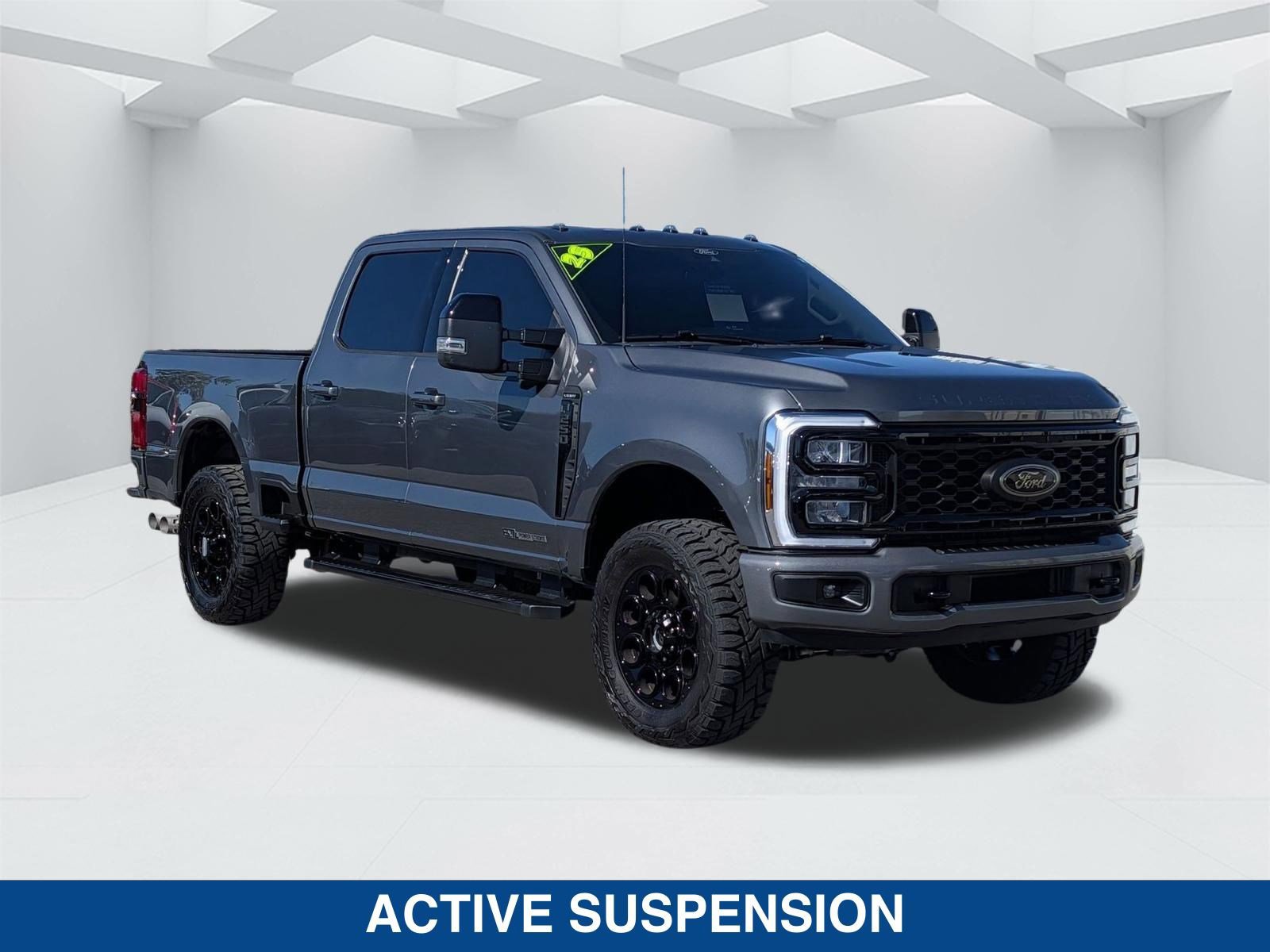 Certified 2025 Ford F250 Lariat w/ Black Appearance Package image 2