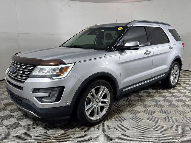Certified 2017 Ford Explorer Limited w/ Equipment Group 301A image 6