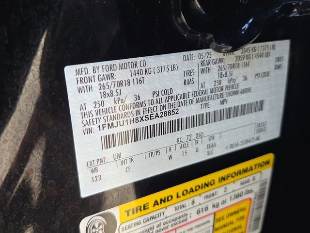 Certified 2025 Ford Expedition Active image 12