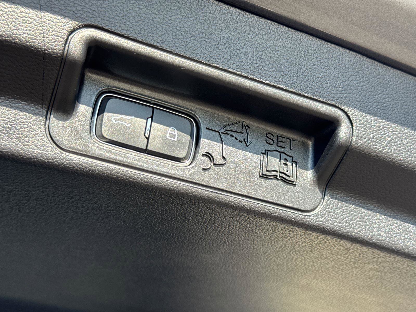 Certified 2021 Ford Explorer ST w/ Equipment Group 401A image 10