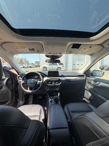 Certified 2022 Ford Escape SEL AWD/4WD image 8