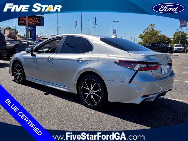 Used 2023 Toyota Camry SE FWD image 5