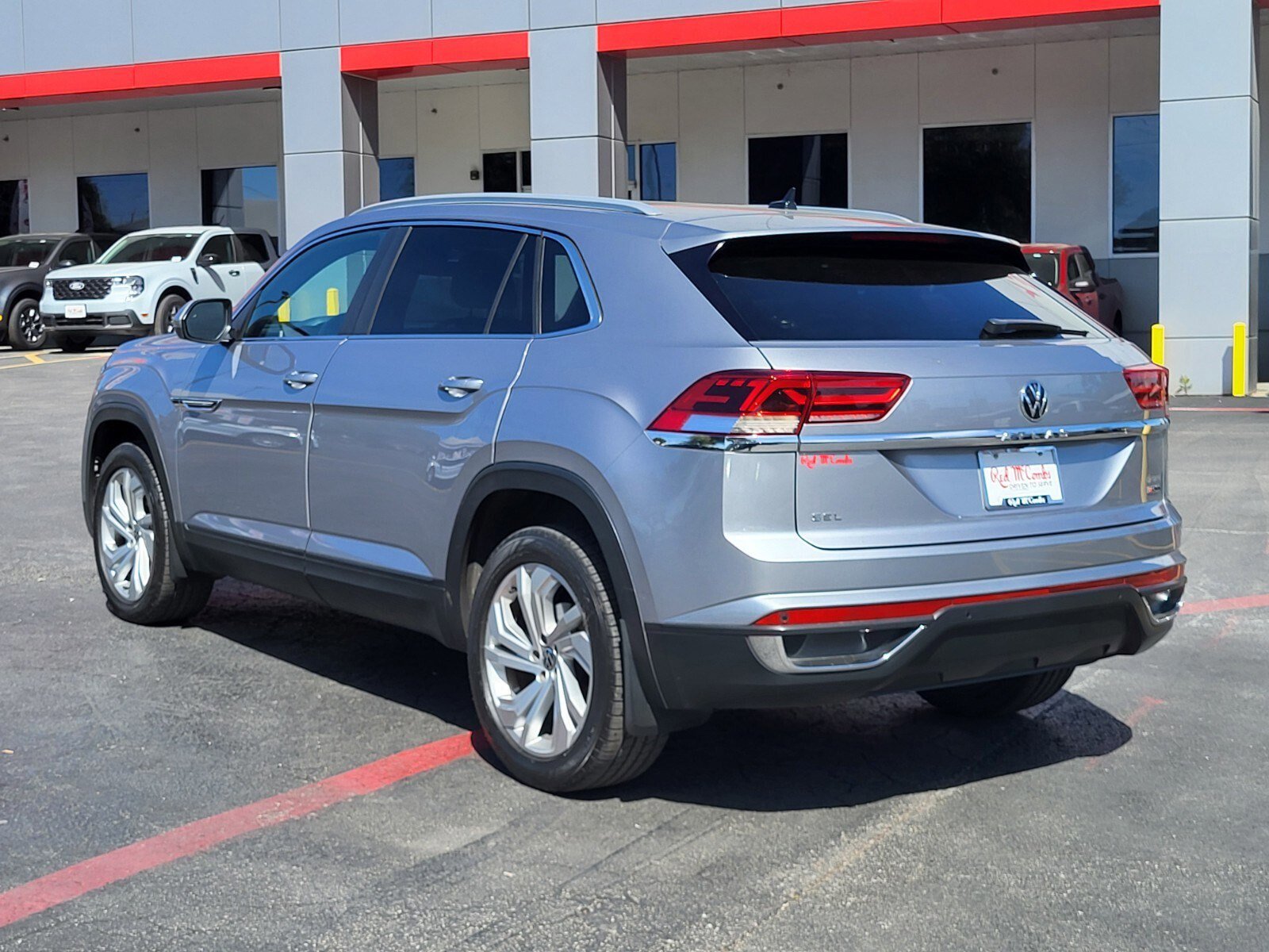 Used 2020 Volkswagen Atlas Cross Sport SEL image 5