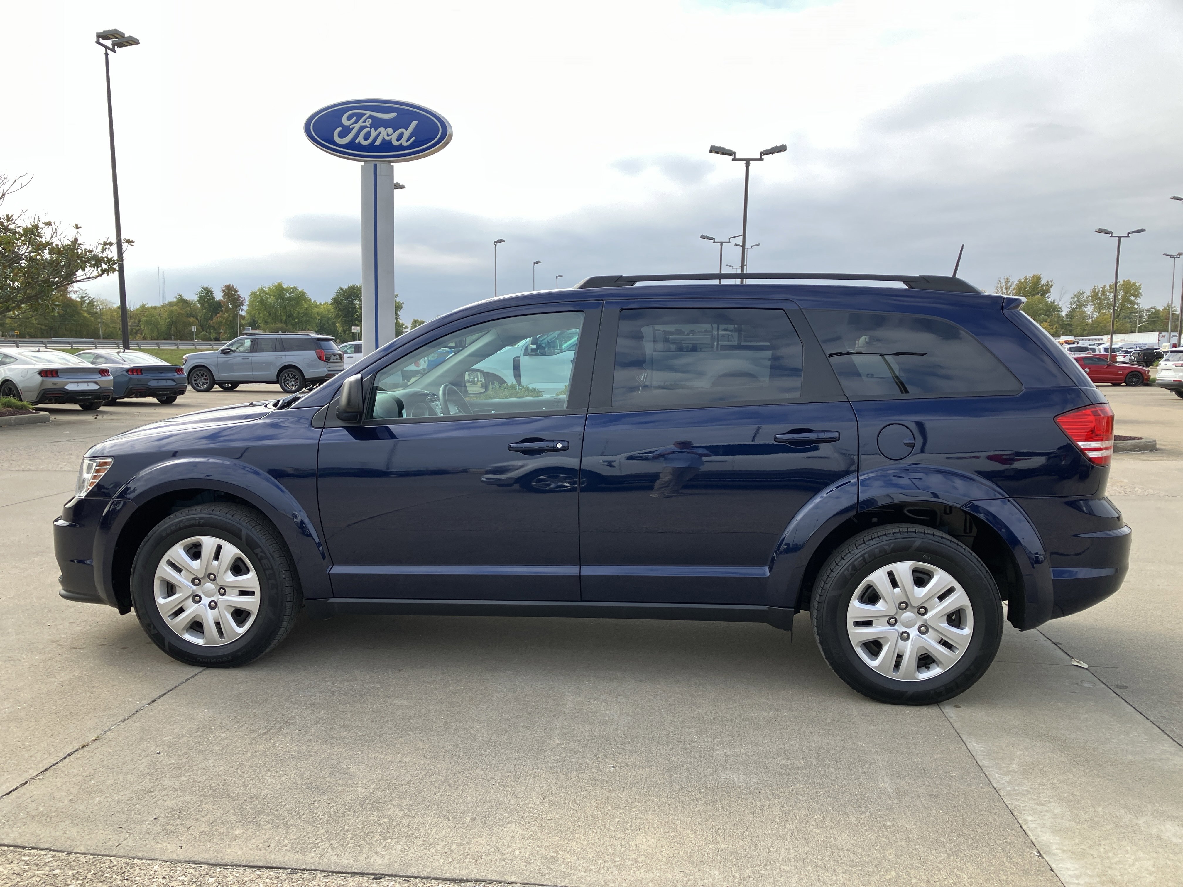 Used 2020 Dodge Journey SE video 2