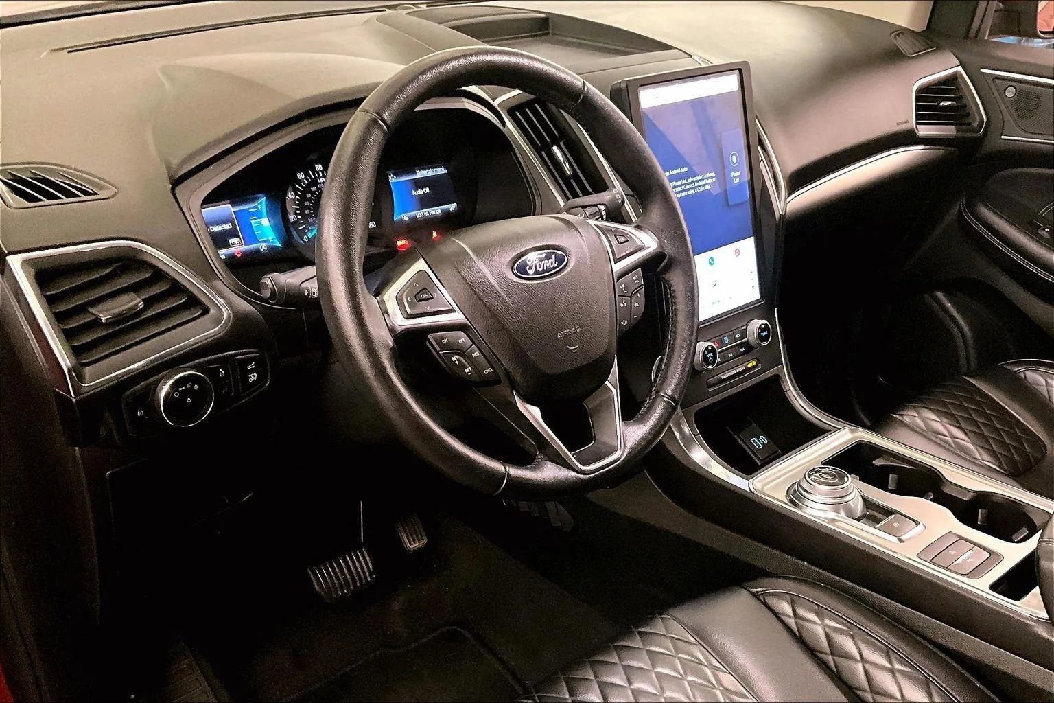 Certified 2023 Ford Edge Titanium image 12