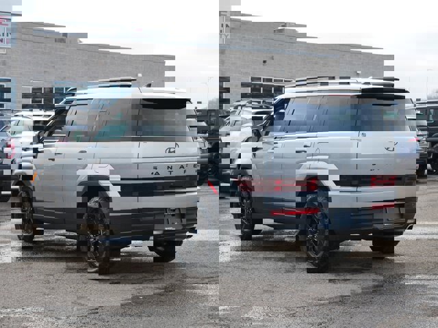 Used 2024 Hyundai Santa Fe XRT image 4