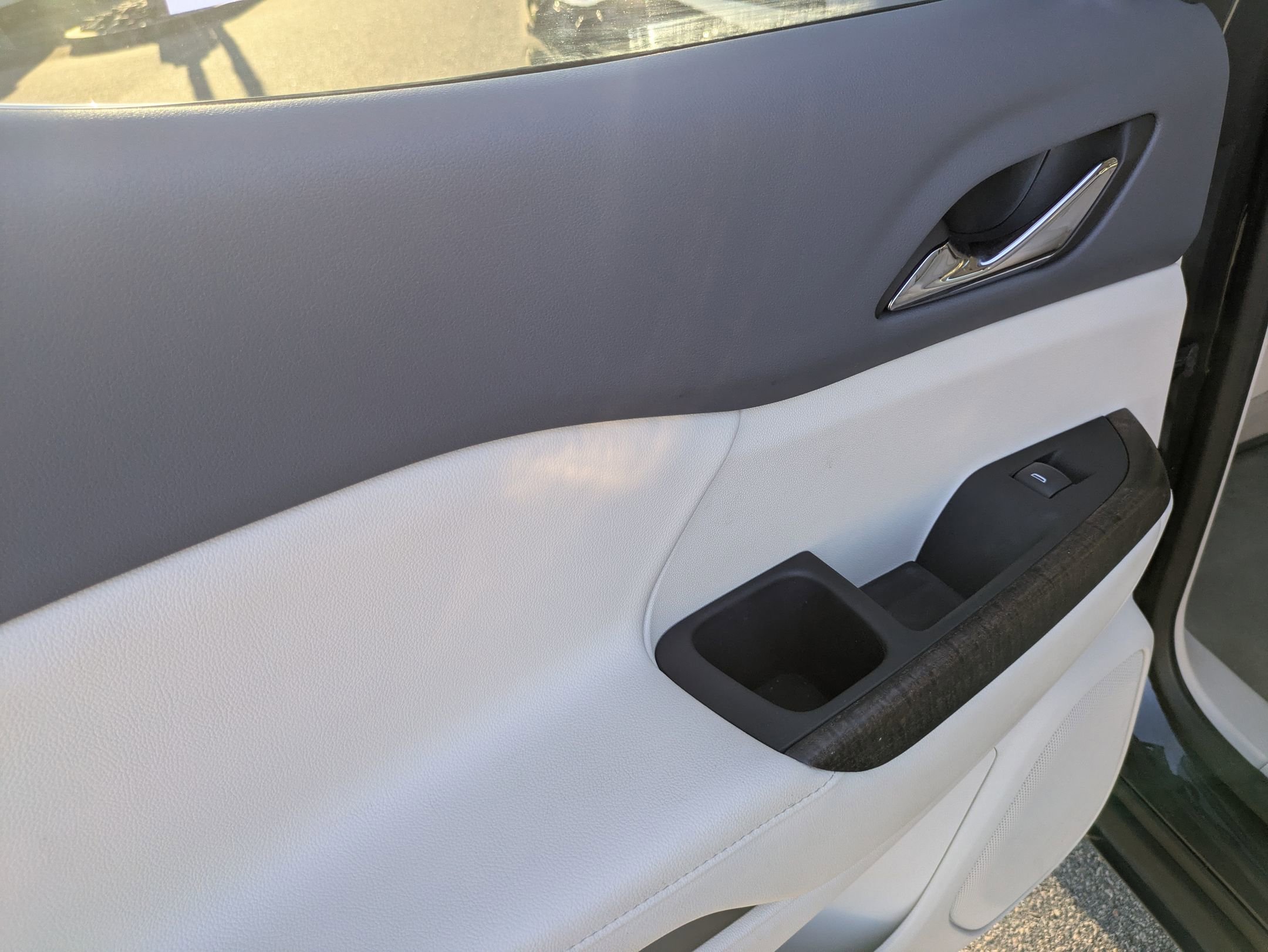 Used 2022 GMC Acadia Denali w/ Denali Ultimate Package image 28