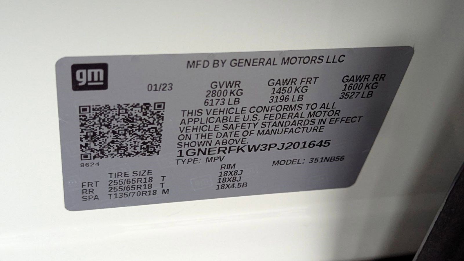 Used 2023 Chevrolet Traverse LS w/ Midnight/Sport Edition image 19