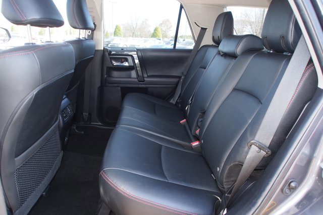 Used 2022 Toyota 4Runner TRD Off-Road Premium image 18