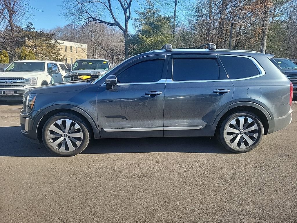Used 2022 Kia Telluride S image 6