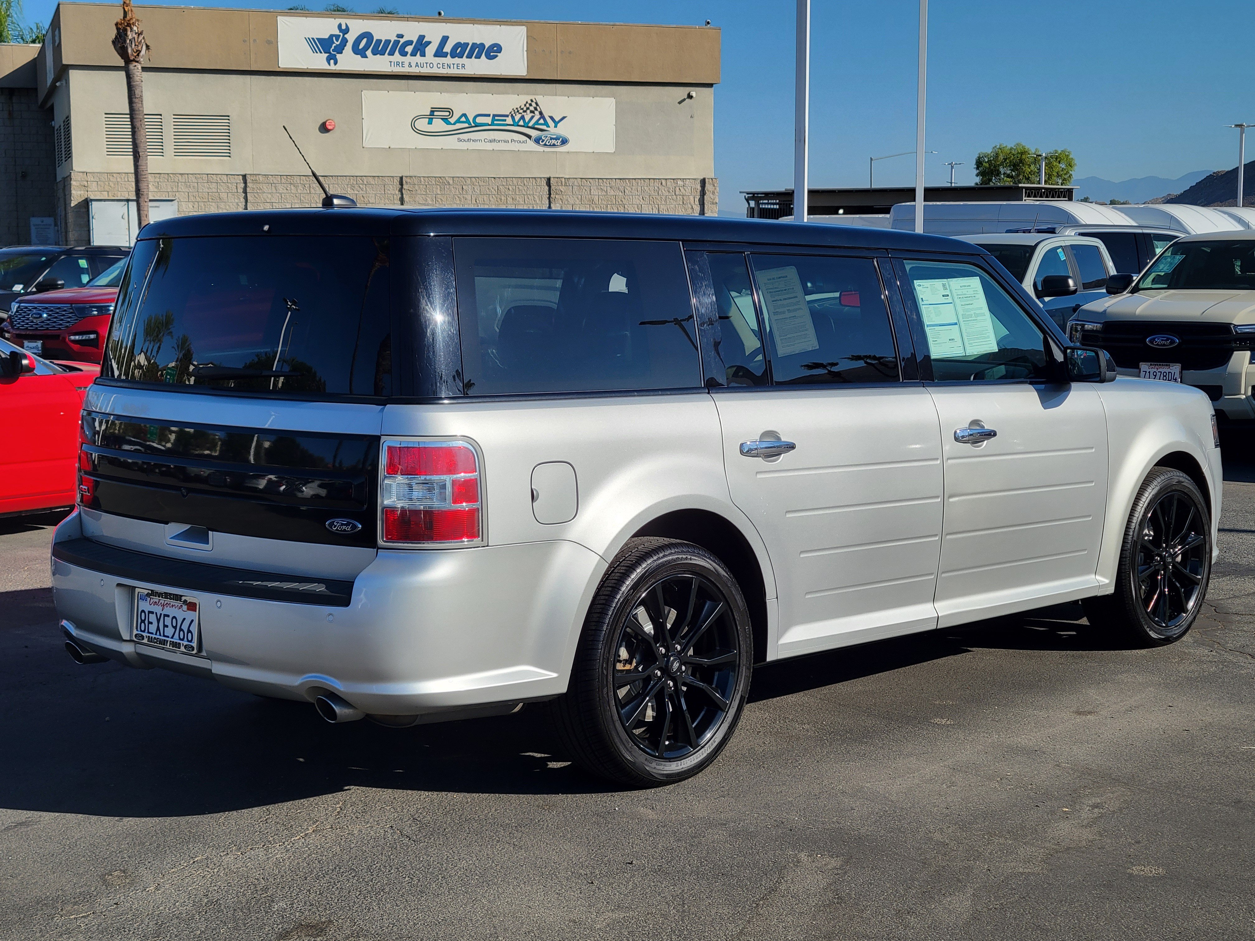 Certified 2018 Ford Flex SEL w/ Equipment Group 202A FWD image 2