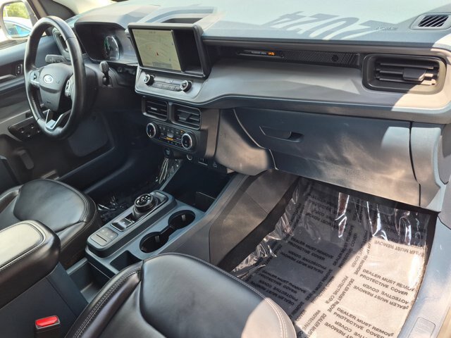 Certified 2024 Ford Maverick Lariat w/ Black Appearance Package FWD image 29