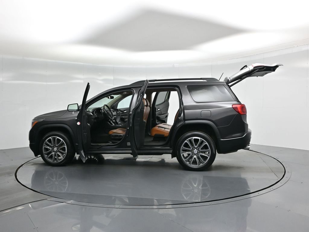 Used 2017 GMC Acadia SLT image 61