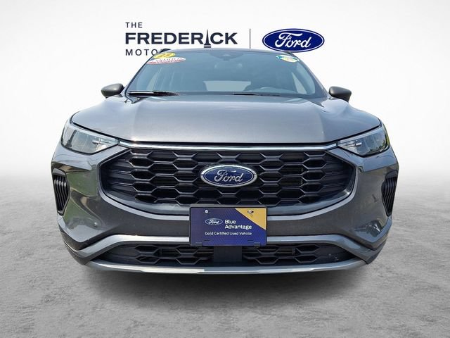 Certified 2023 Ford Escape ST-Line w/ Tech Pack #1 AWD/4WD image 2