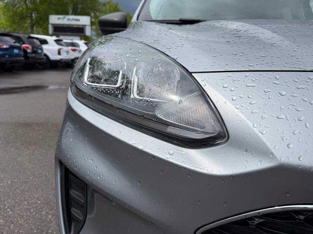 Certified 2022 Ford Escape SE AWD/4WD image 3