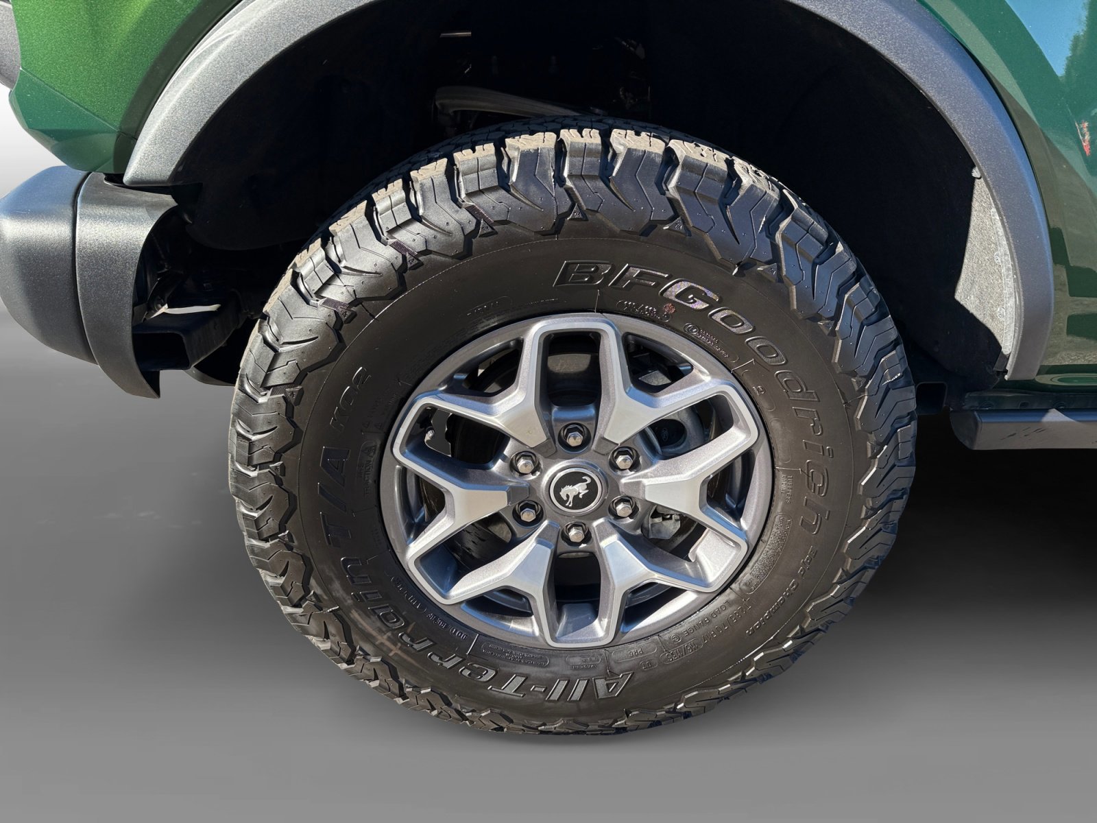 Certified 2025 Ford Bronco Badlands image 9