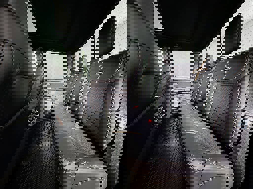 Certified 2024 Ford F250 Platinum w/ Tremor Off-Road Package image 17