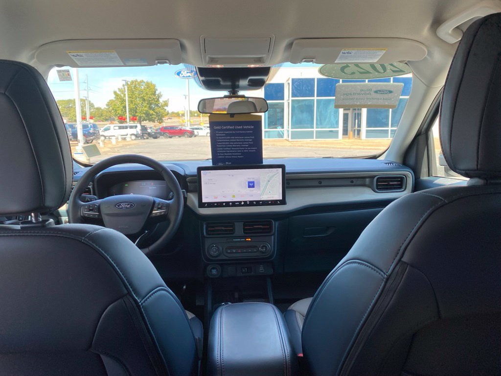 Certified 2025 Ford Maverick Lariat AWD/4WD image 34