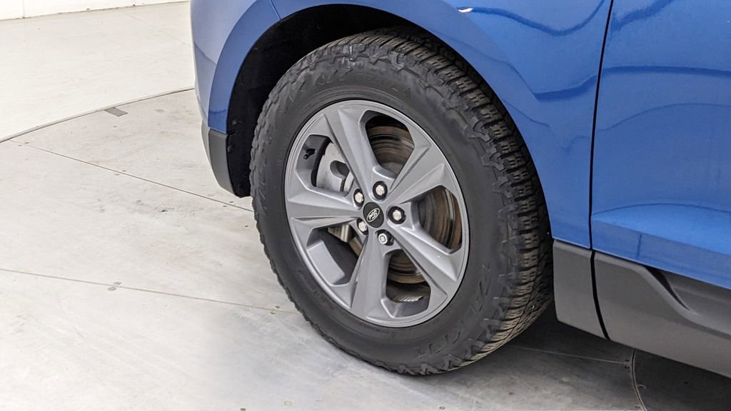 Certified 2022 Ford Edge SEL w/ Sport Appearance Package AWD/4WD image 4
