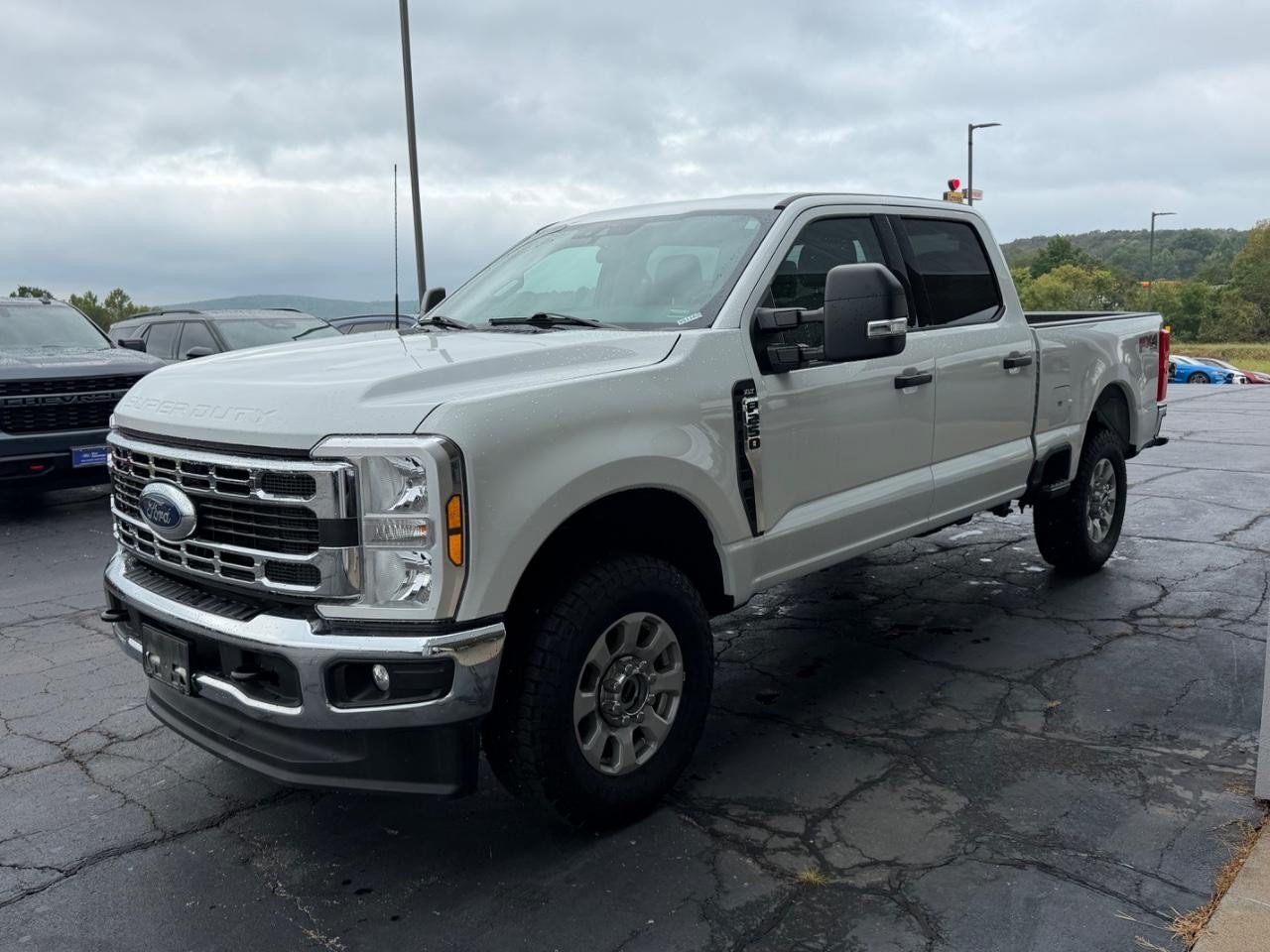 Certified 2024 Ford F250 XLT w/ FX4 Off-Road Package AWD/4WD image 7