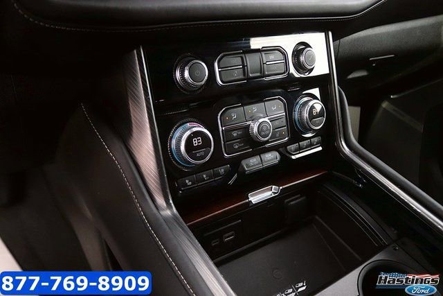 Used 2023 GMC Yukon Denali Ultimate image 27