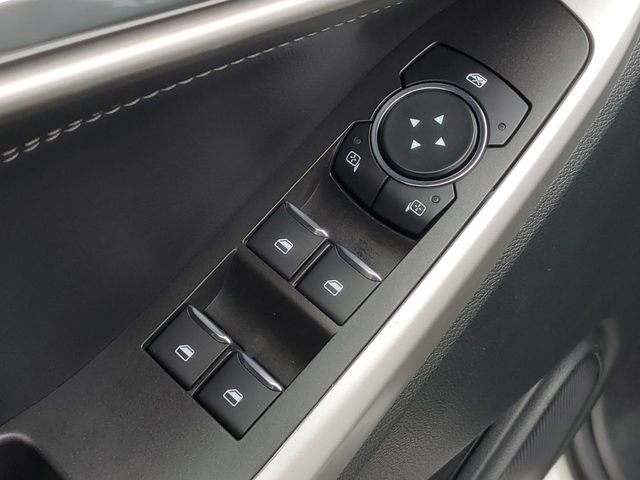 Certified 2024 Ford Explorer XLT w/ Equipment Group 202A image 9
