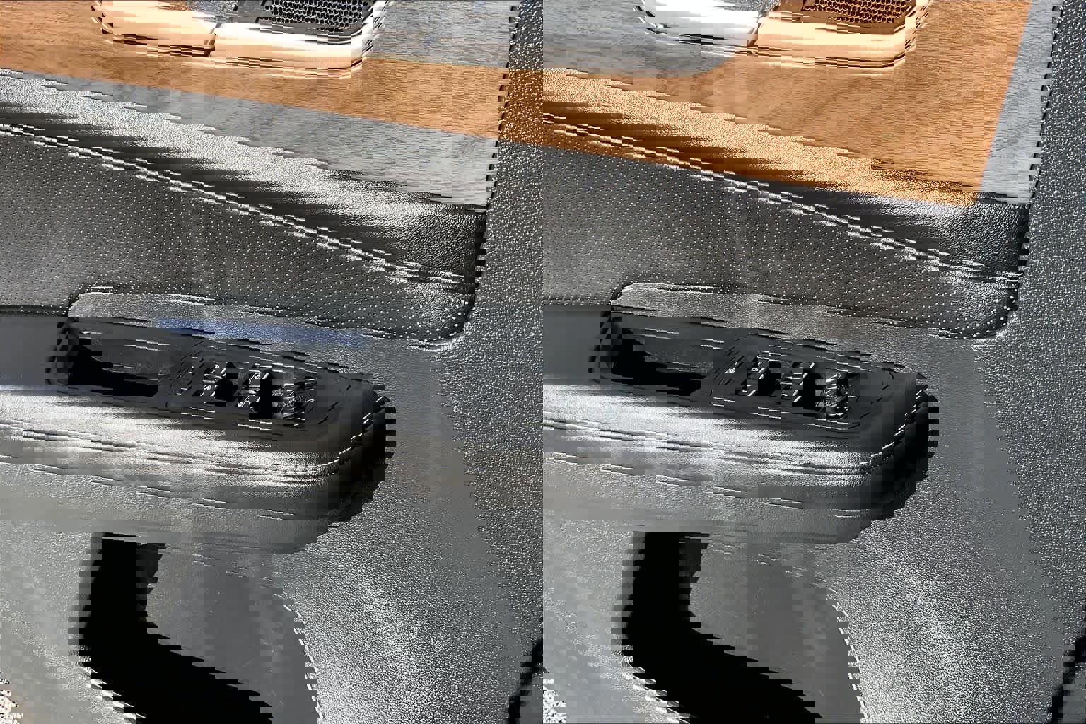 Used 2025 Volkswagen Atlas SE image 29