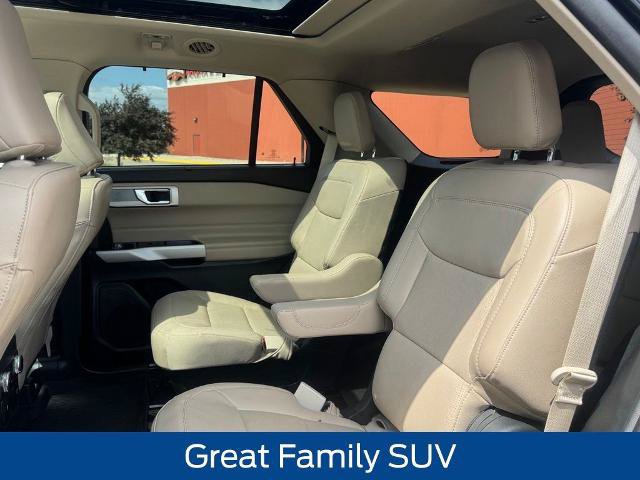 Certified 2023 Ford Explorer Limited w/ Equipment Group 301A AWD/4WD image 35