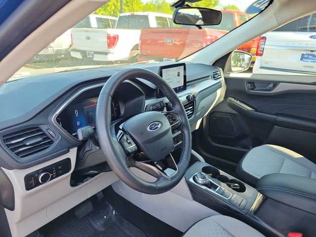 Certified 2023 Ford Escape Active AWD/4WD image 14