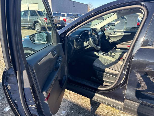 Certified 2022 Ford Escape SE w/ Convenience Package image 7