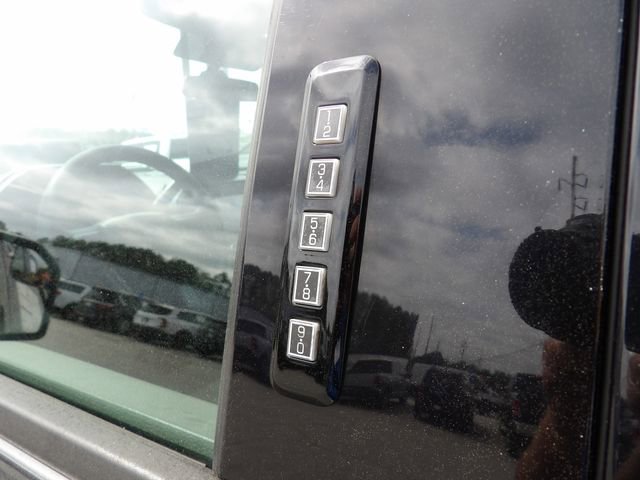 Certified 2020 Ford F150 XLT RWD image 15