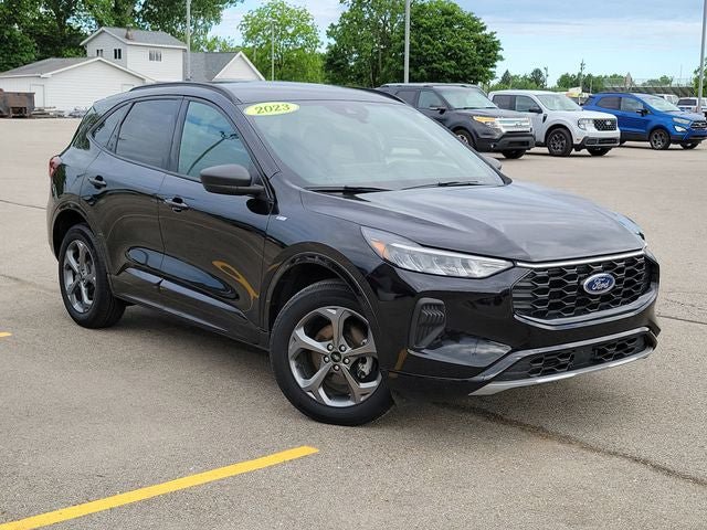 Certified 2023 Ford Escape ST-Line w/ Tech Pack #1 AWD/4WD image 31
