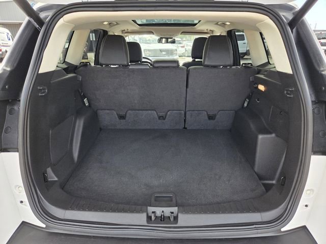 Certified 2018 Ford Escape Titanium w/ Ford Safe & Smart Package FWD image 17