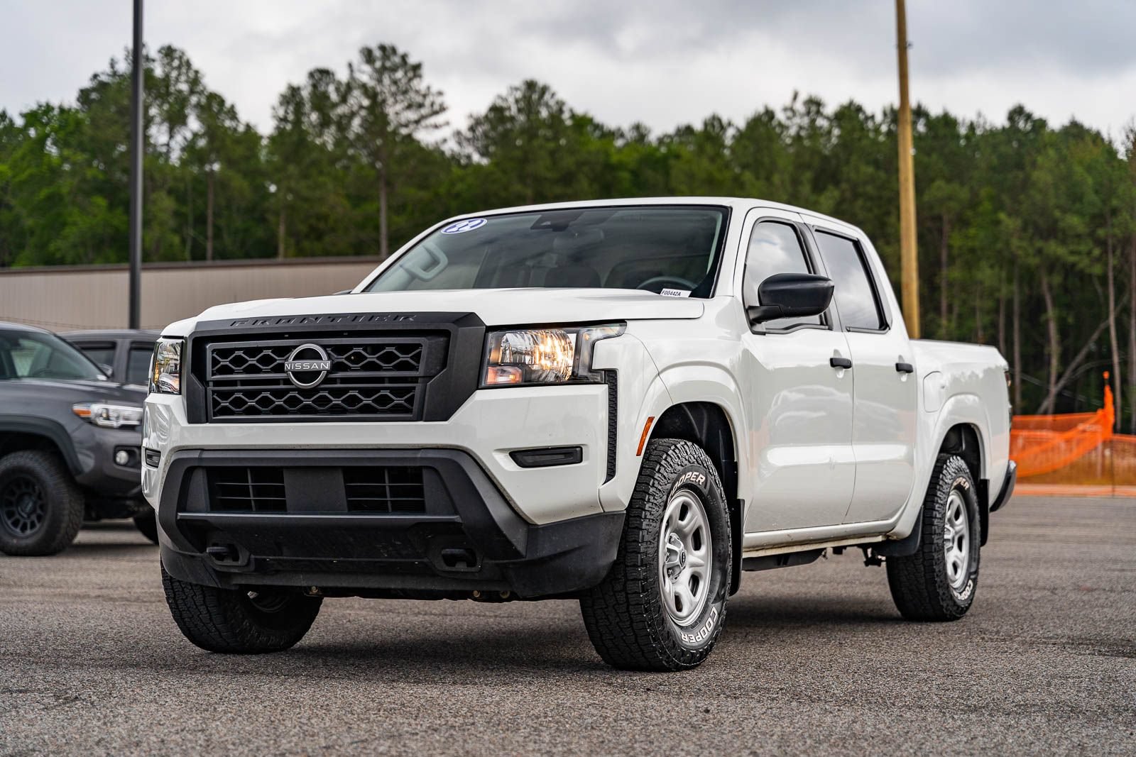 Used 2022 Nissan Frontier S w/ Technology Package AWD/4WD image 3