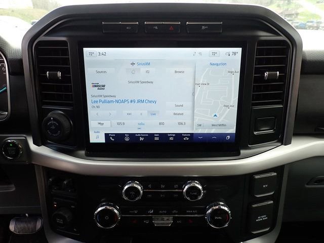 Certified 2022 Ford F150 XLT w/ Equipment Group 302A High image 14