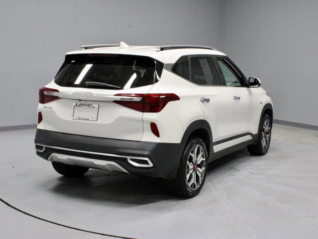 Used 2023 Kia Seltos SX w/ SX Sunroof Package AWD/4WD image 13