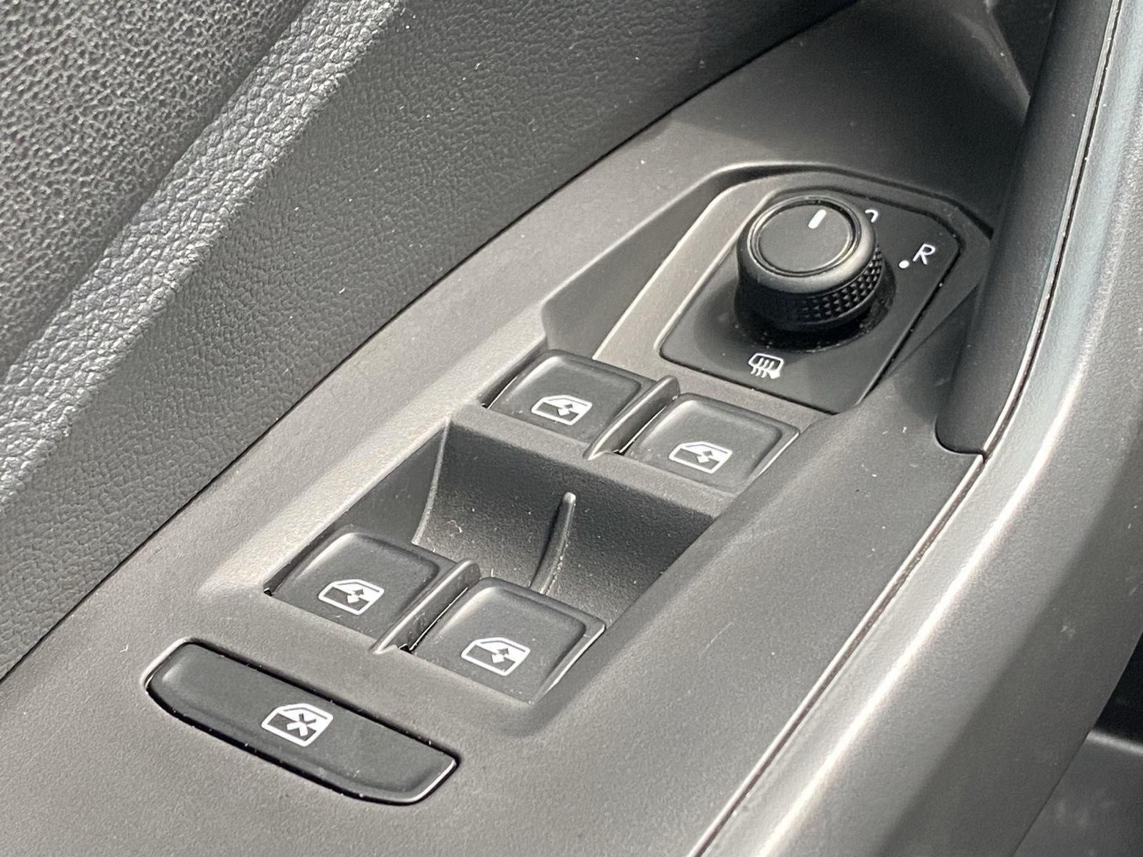 Used 2019 Volkswagen Jetta GLI Autobahn FWD image 19