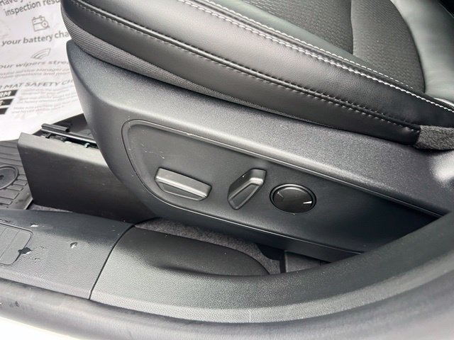 Certified 2026 Ford Escape SE FWD image 19