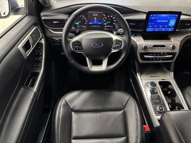 Certified 2023 Ford Explorer XLT w/ Equipment Group 202A image 18