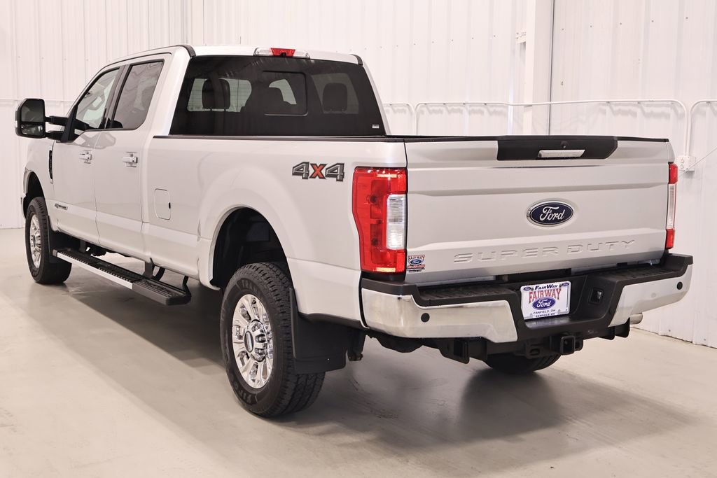 Certified 2019 Ford F250 XLT w/ XLT Premium Package AWD/4WD image 8