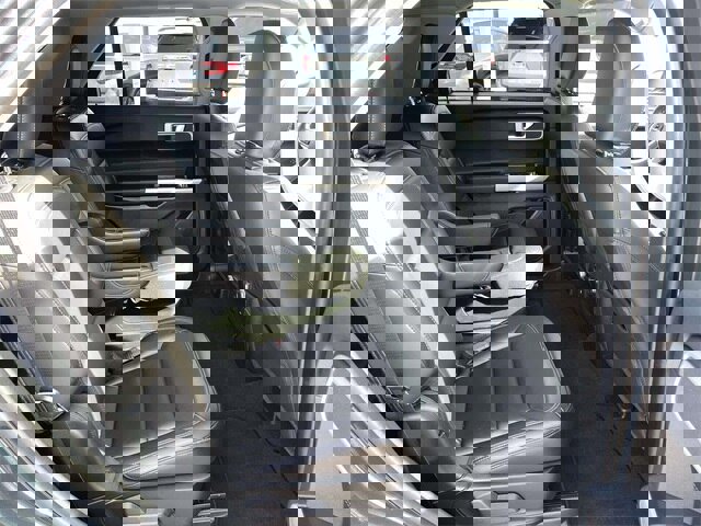 Certified 2022 Ford Explorer XLT w/ Equipment Group 202A image 19