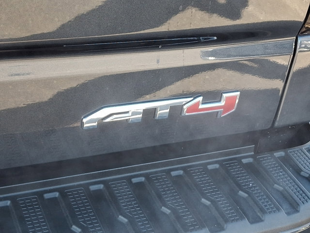 Used 2022 GMC Sierra 1500 AT4 w/ AT4 Premium Package image 33