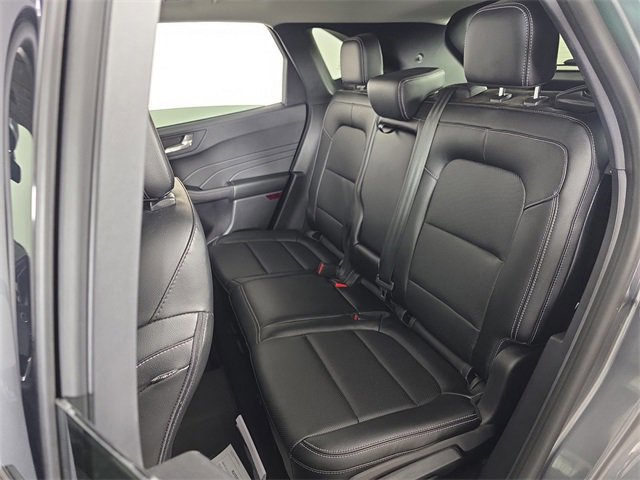 Certified 2022 Ford Escape SEL w/ Technology Package image 18