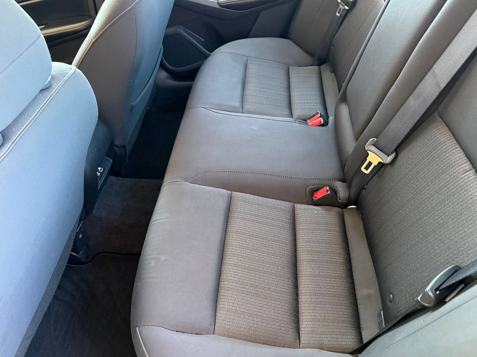 Used 2025 Nissan Altima 2.5 SV FWD image 18